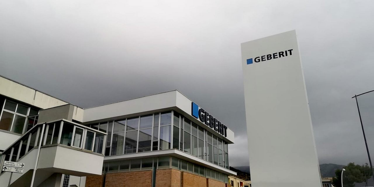 GEBERIT NUOVO MARCHIO