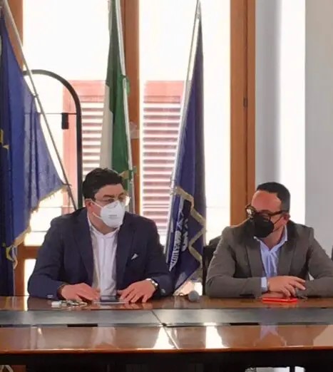 Il sindaco Gianluca Taddeo e il presidente del Parco Naturale dei Monti Aurunci Marco Delle Cese
